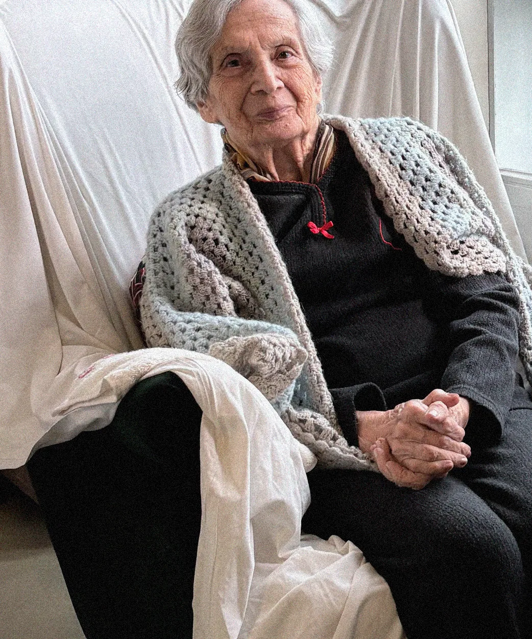 Elderly person enjoying Menta